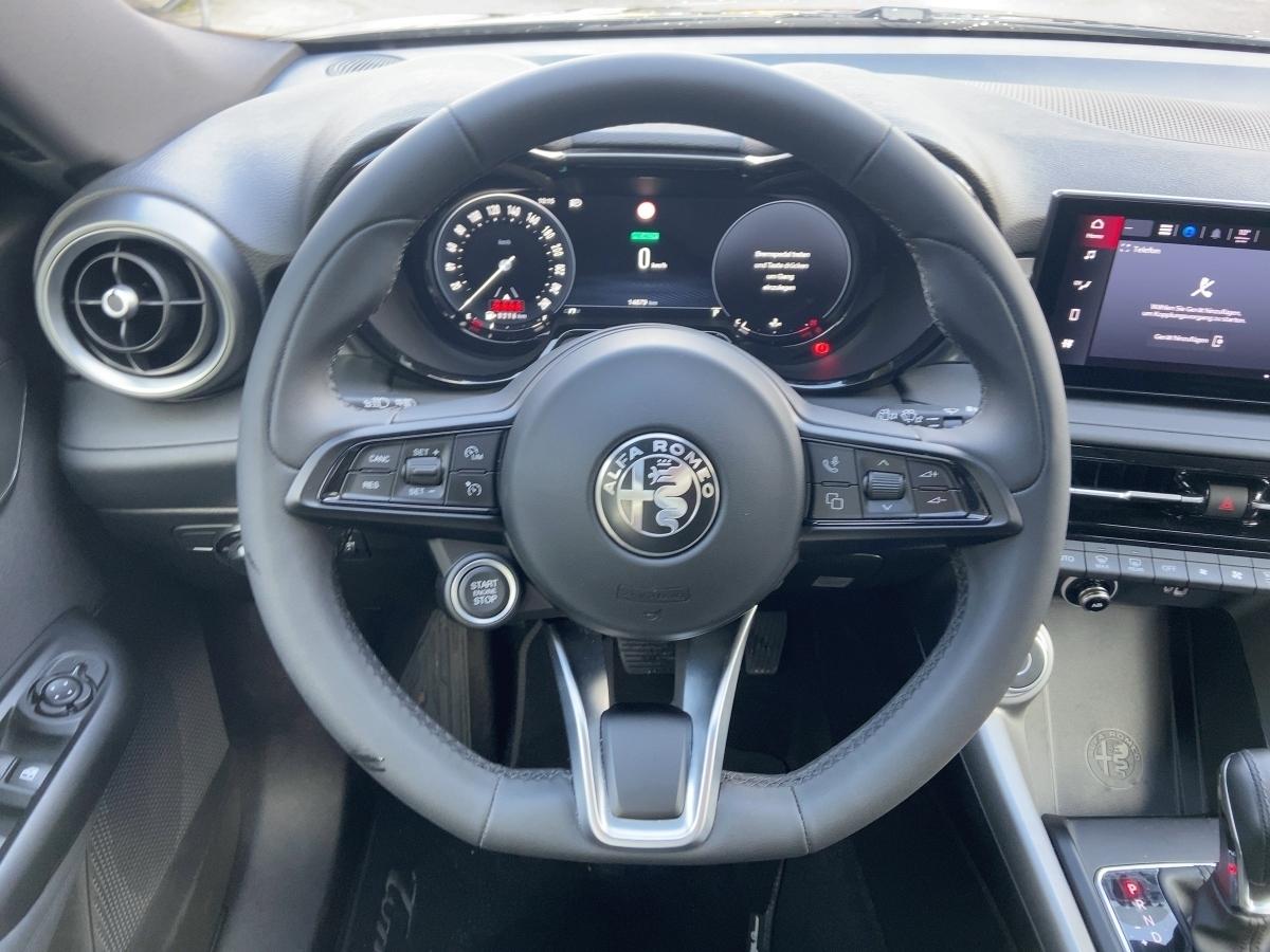 Alfa Romeo Tonale Super