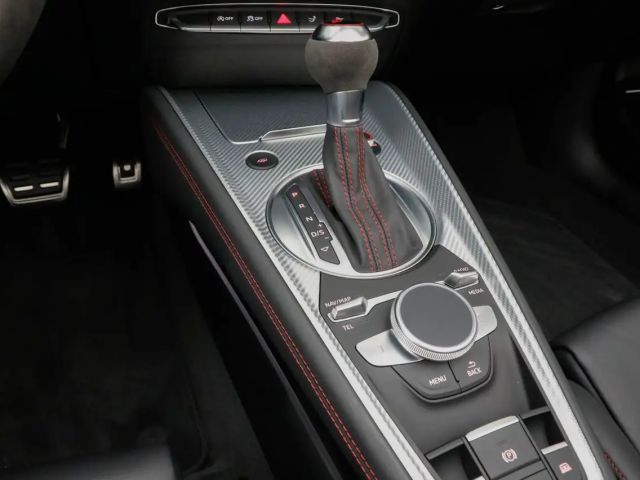 Audi TT RS Cabriolet S-Tronic