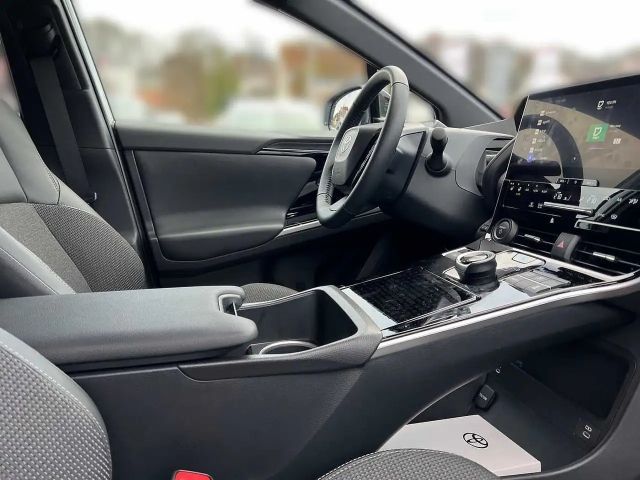 Toyota bZ4X 4x2 Team D