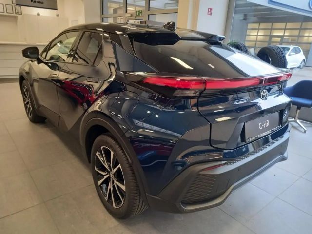 Toyota C-HR Active Hybride Plug-in