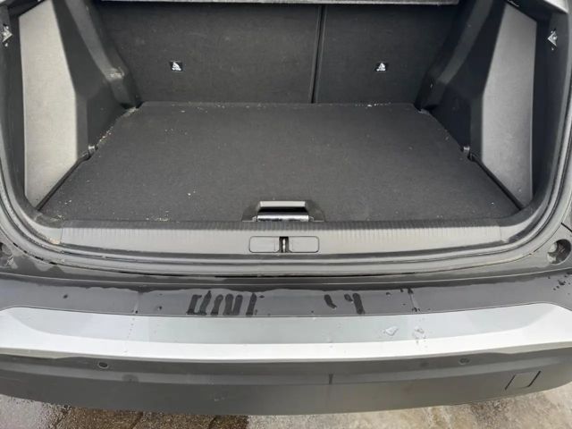 Peugeot E-2008 Allure Pack