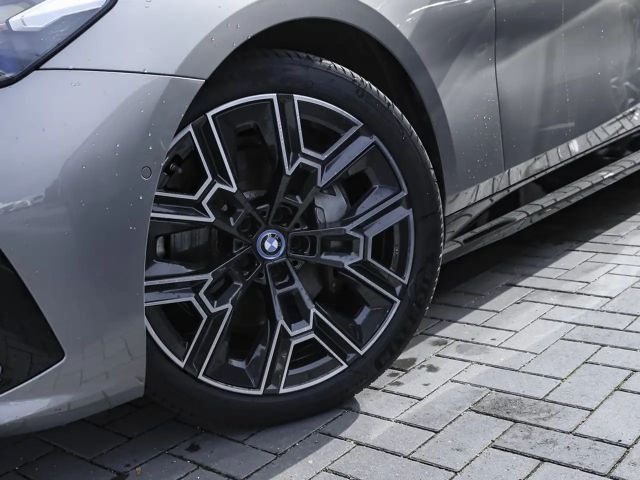 BMW i5 M-Sport eDrive40