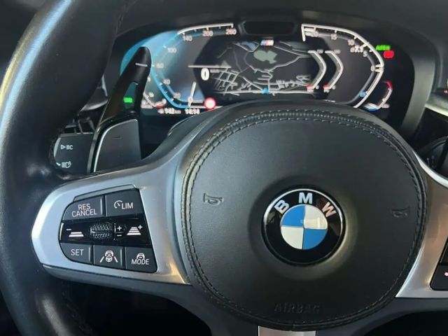 BMW 530 530d M-Sport Sedan xDrive