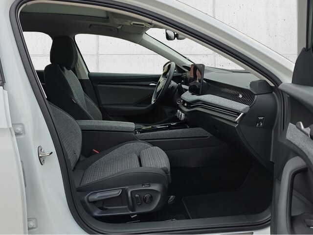 Skoda Superb 2.0 TDI Combi Selection