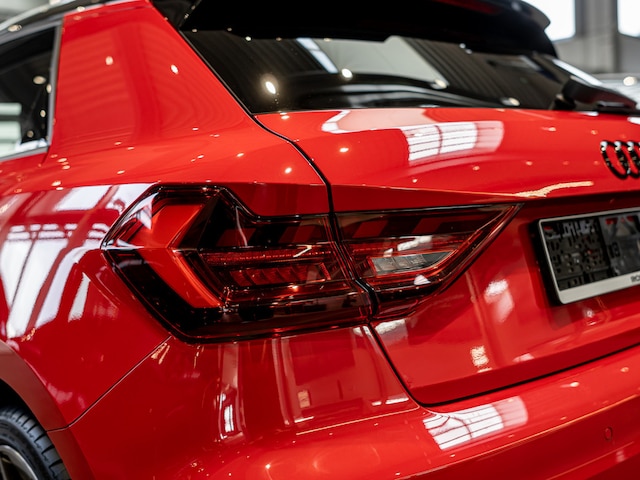 Audi A1 25 TFSI S-Line S-Tronic Sportback