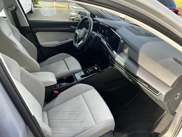 Volkswagen Golf 2.0 TSI DSG Variant