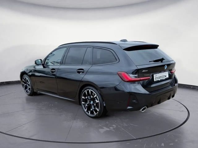 BMW 330 330i M-Sport Touring xDrive