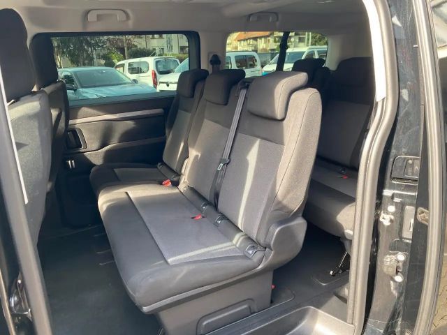 Citroën Spacetourer Plus