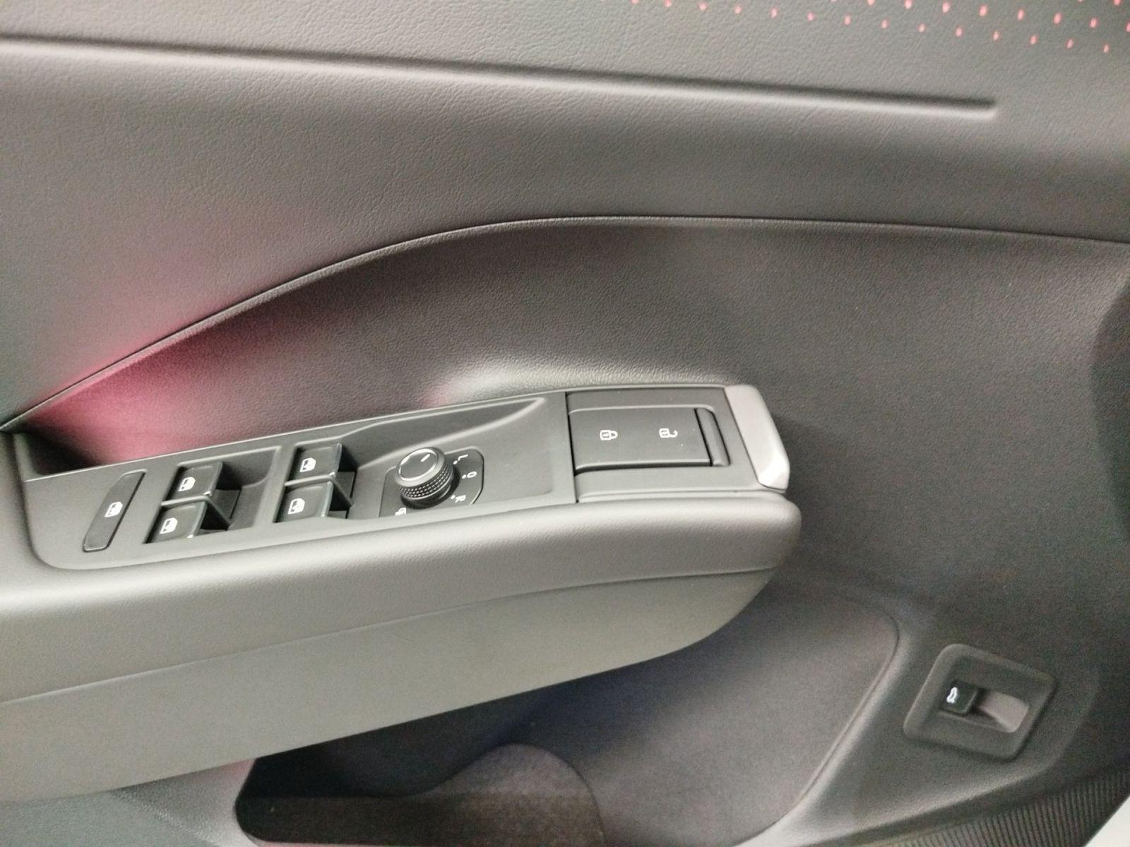 Volkswagen T-Roc DSG IQ.Drive R-Line