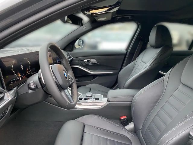 BMW 330 330d M-Sport Sedan xDrive