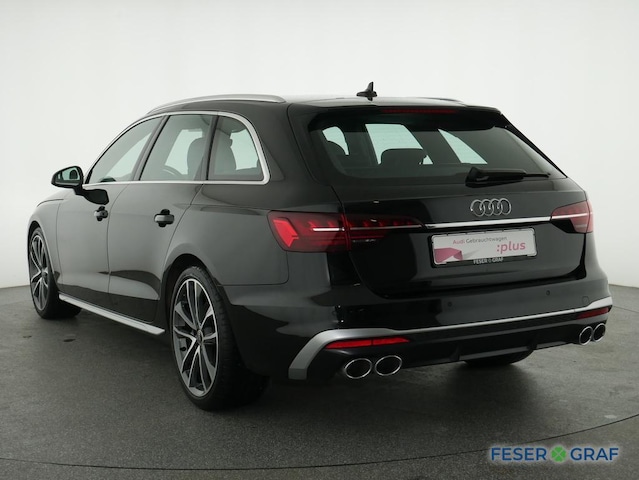 Audi S4 Avant Quattro