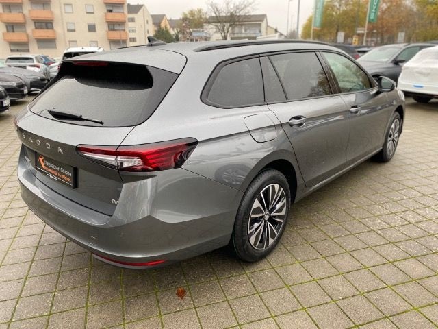 Skoda Superb Combi Selection iV