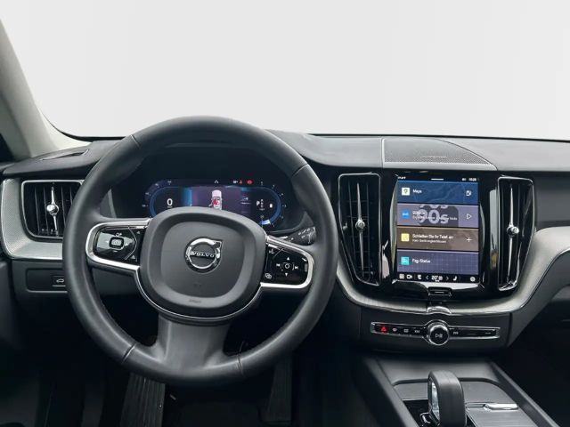 Volvo XC60 AWD Dark Plus