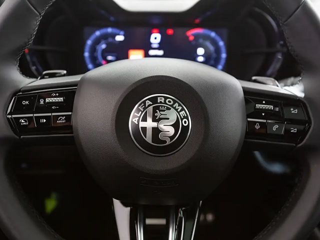 Alfa Romeo Junior Ibrida