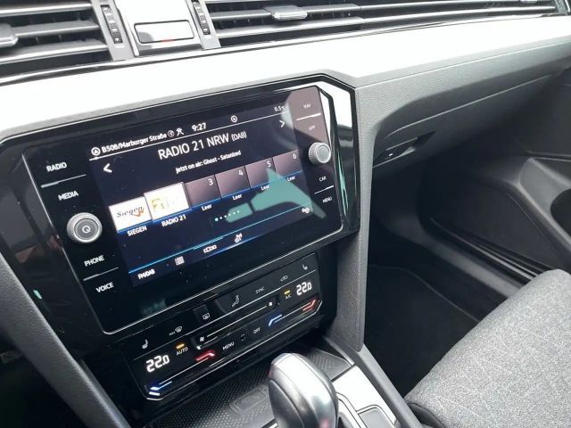 Volkswagen Passat 1.5 TSI Business DSG Variant