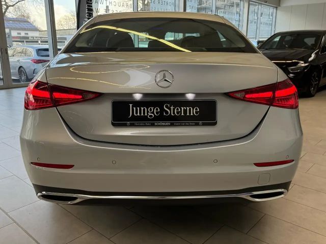 Mercedes-Benz C 180 AVANTGARDE Sedan