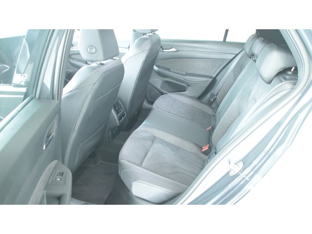 Volkswagen Golf 1.5 eTSI DSG