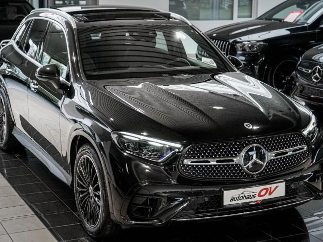 Mercedes-Benz GLC 300 AMG Line