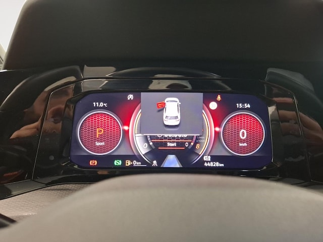 Volkswagen Golf 2.0 TSI Golf VIII