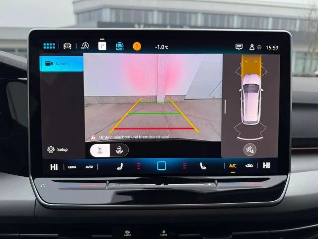 Volkswagen Golf DSG Life Variant