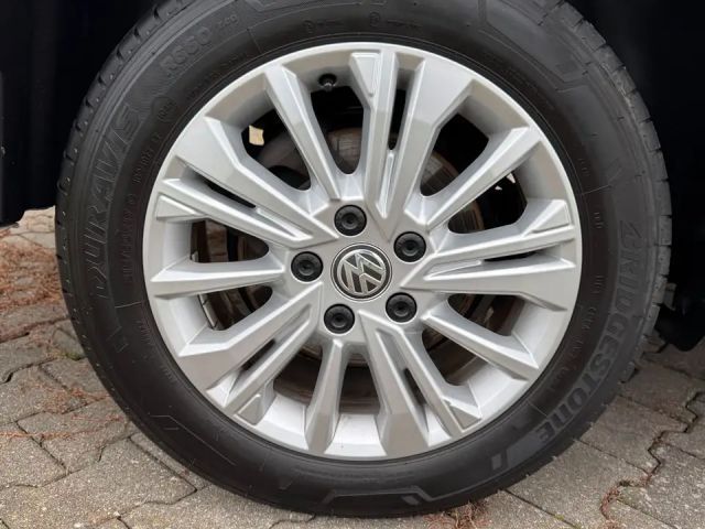 Volkswagen Caravelle 2.0 TDI Highline T6