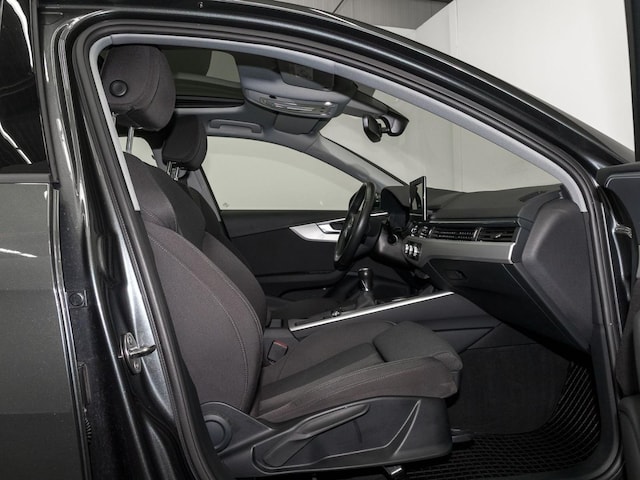 Audi A4 35 TFSI Sedan