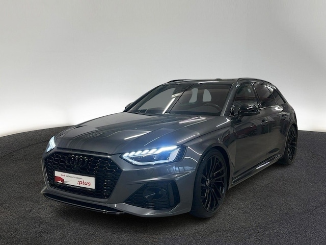 Audi RS4 Avant Quattro