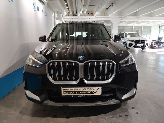 BMW iX1 xDrive30