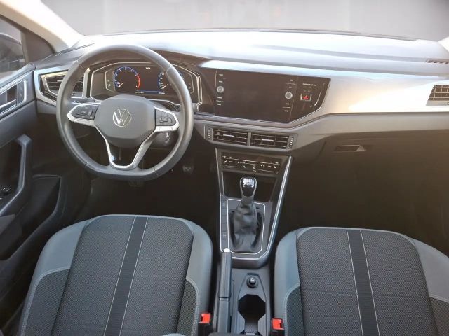 Volkswagen Polo 1.0 TSI Style