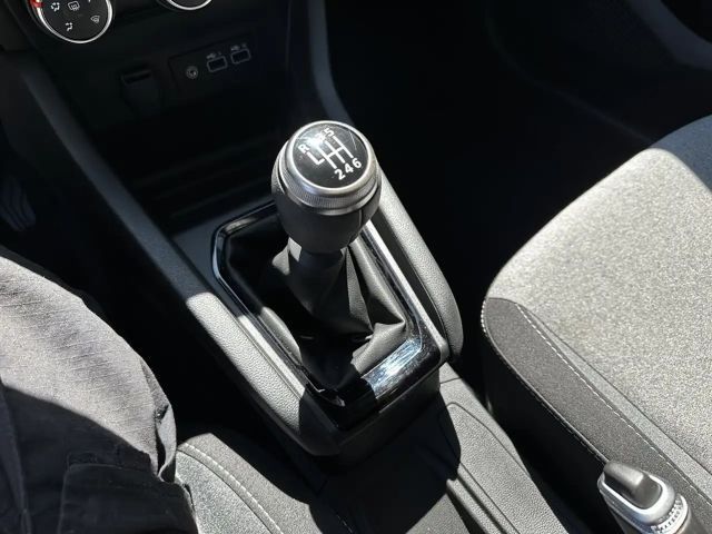 Renault Clio CLIO V  *AHV