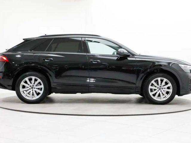 Audi Q8 55 TFSI Quattro S-Line