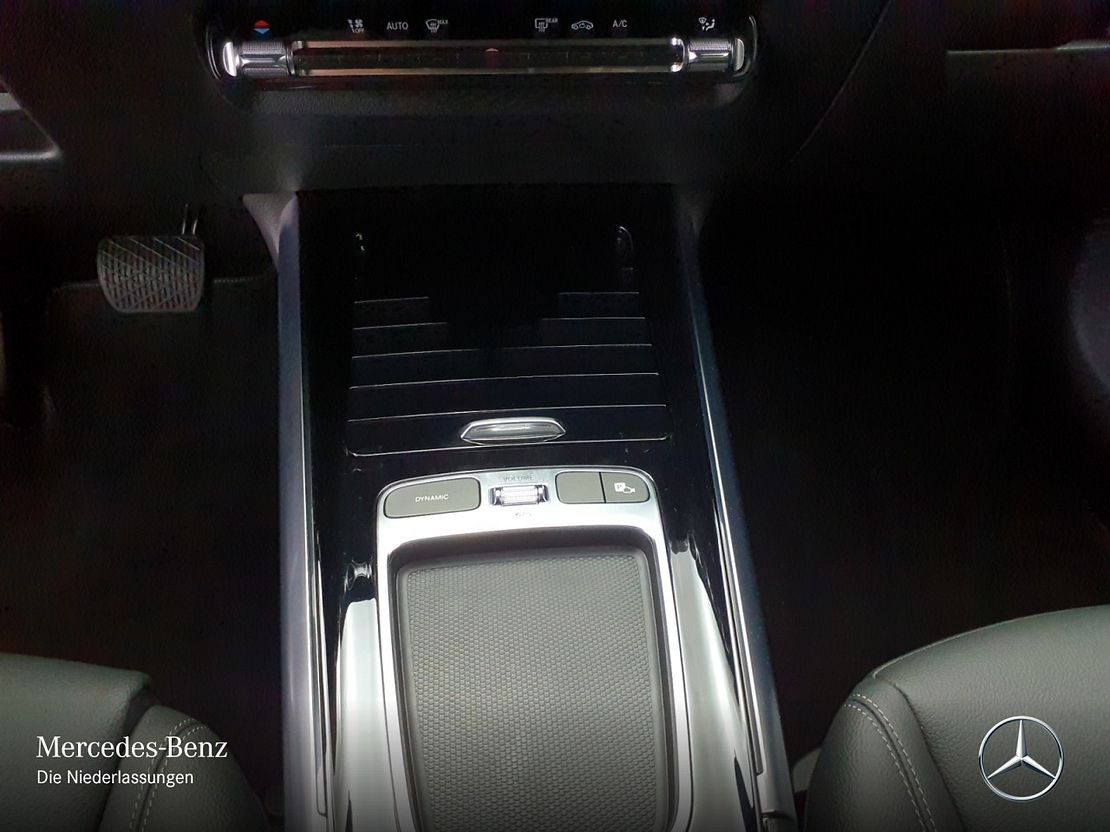 Mercedes-Benz B 180 Sedan