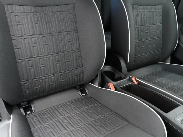 Fiat 500e 87KW/42kWh/DC-LADEN/CARPLAY/DAB/SOH