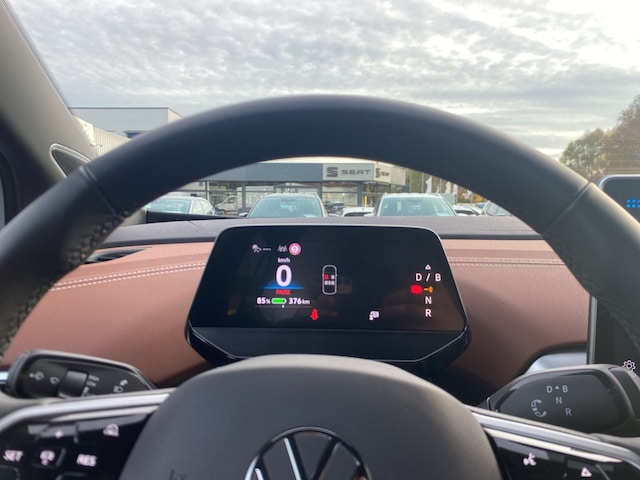 Volkswagen ID.5 1,49 % Sportpaket HUD AHK-klappbar Navi Memory Sitze Soundsystem HarmanKardon