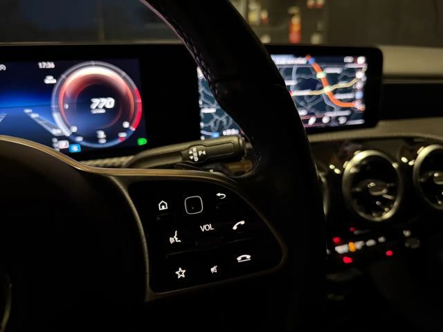 Mercedes-Benz CLA 180 CLA *AHK*VIRTUAL-COCKPIT*KAMERA*