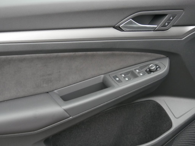 Volkswagen Golf 2.0 TDI DSG Style