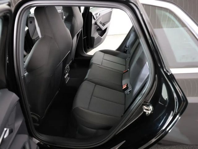 Audi A3 30 TDI Sedan