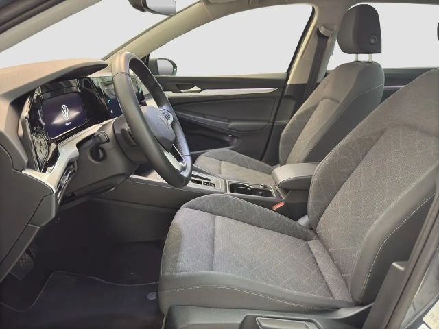 Volkswagen Golf DSG Life Variant