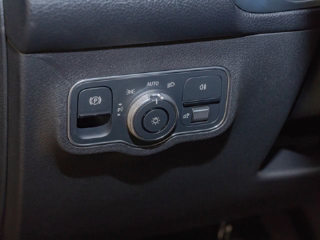 Mercedes-Benz GLB 200 GLB 200 d