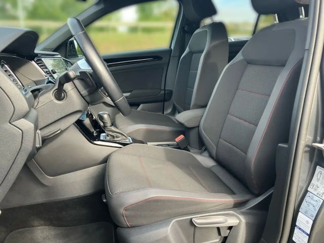 Volkswagen T-Roc 1.5 TSI DSG Sport