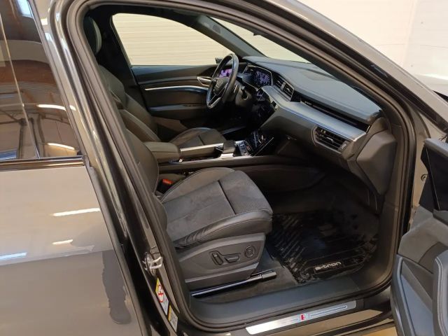 Audi e-tron 55 S-Line