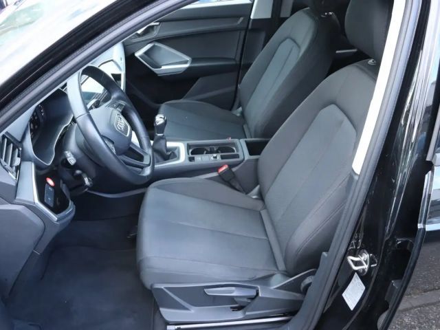 Audi Q3 35 TFSI S-Line Sport