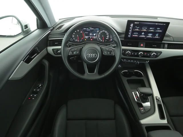 Audi A4 40 TFSI Avant S-Tronic