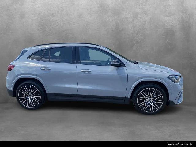 Mercedes-Benz GLA 180 AMG Line