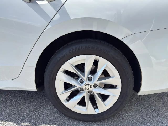 Skoda Octavia 2.0 TDI Combi Style Style