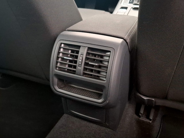 Volkswagen Passat 1.5 TSI DSG Variant