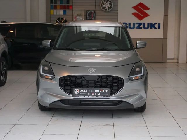 Suzuki Swift Club Hybrid