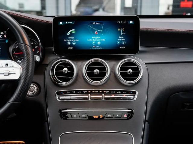 Mercedes-Benz GLC 200 4MATIC AMG Line Coupé