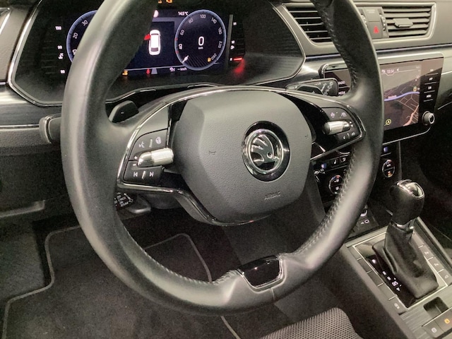 Skoda Superb 2.0 TDI Combi Style Style