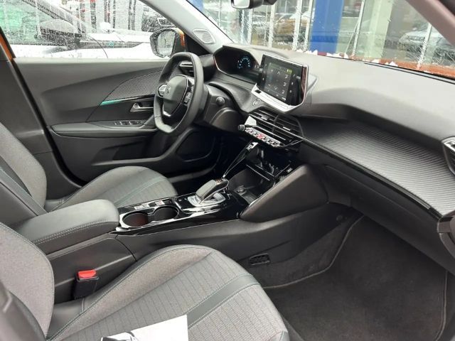 Peugeot E-2008 Allure Pack